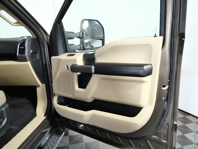 Used 2015  Ford XLT image 11