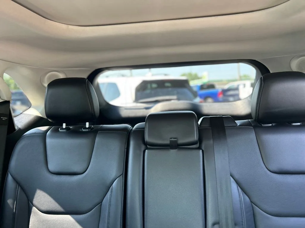 Used 2015 White Ford Titanium image 12