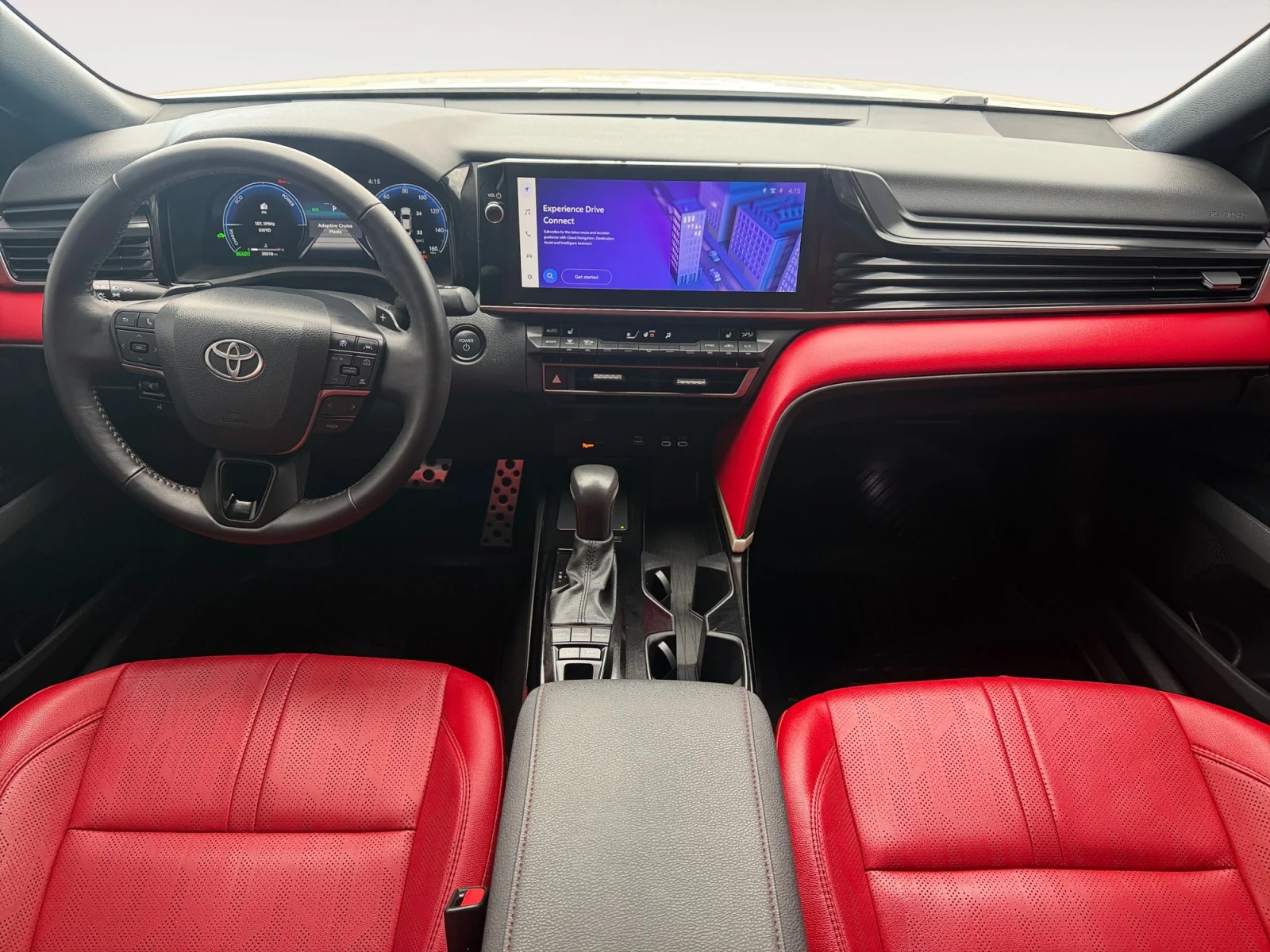 Used 2025 Wind Chill Pearl Toyota XSE image 10