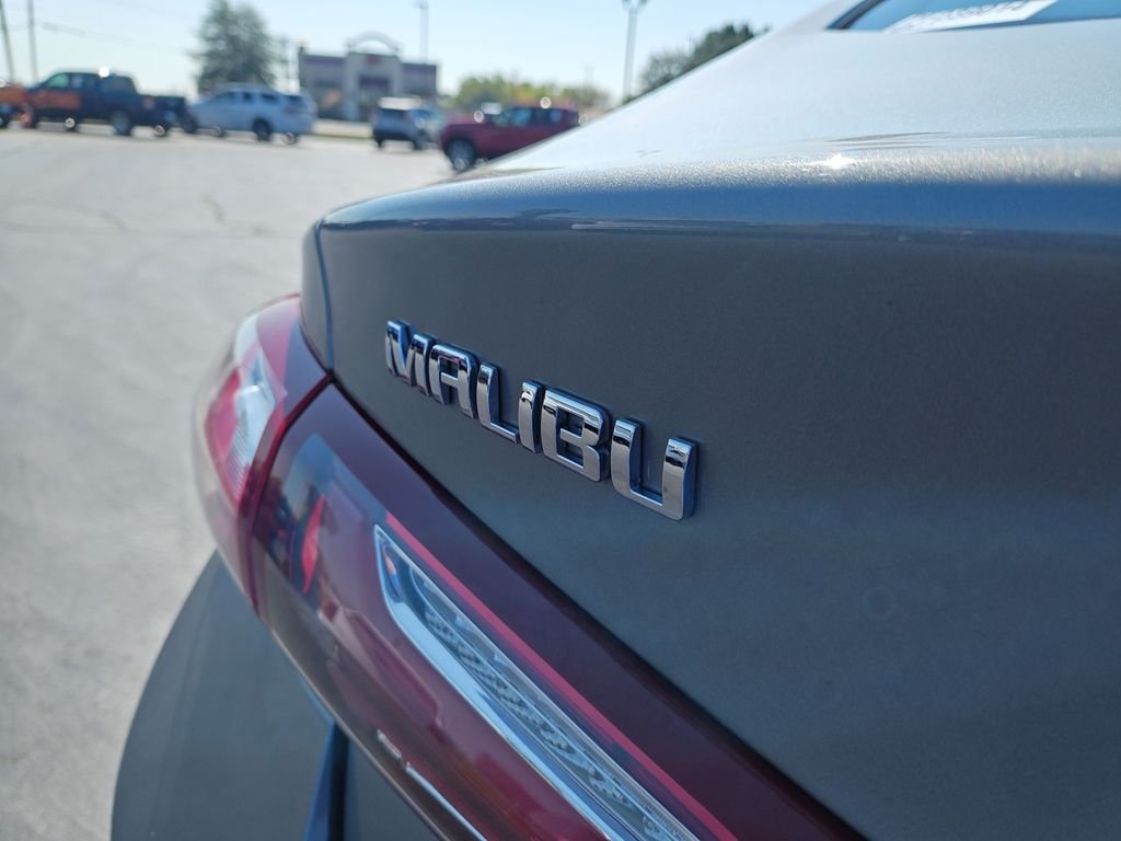 Used 2023 Gray Chevrolet LT image 24