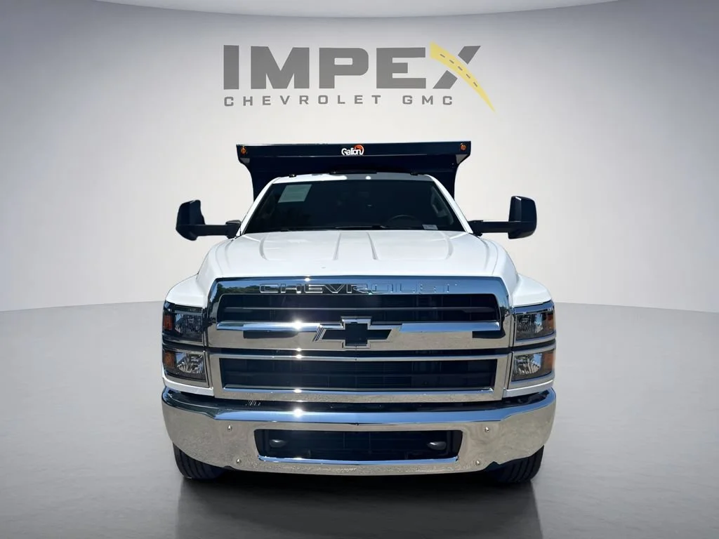 Used 2024 Summit White Chevrolet Work Truck image 9