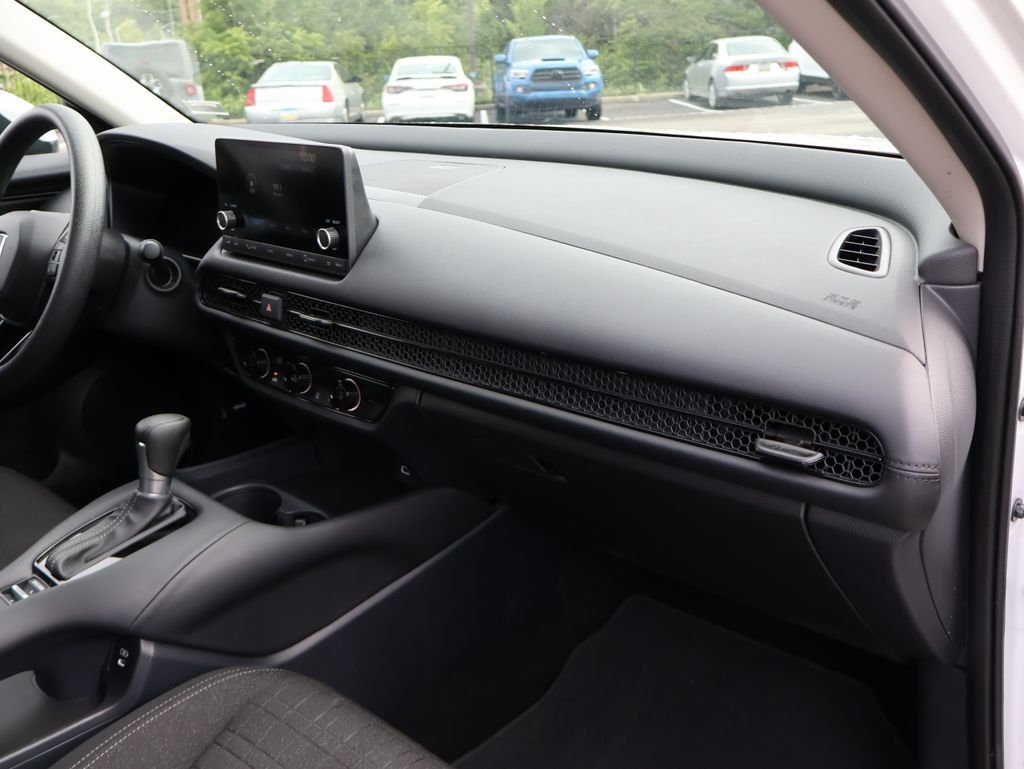Used 2024 White Honda LX image 9