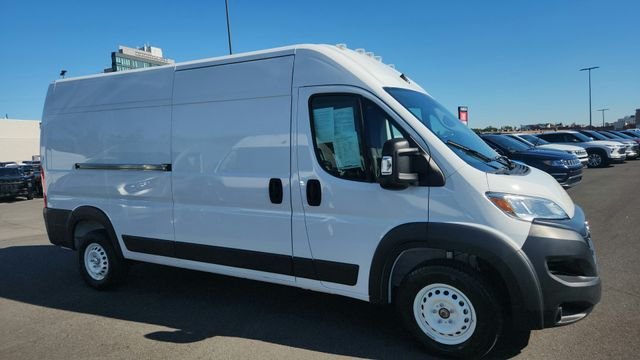 Used 2025 White Ram High Roof image 8