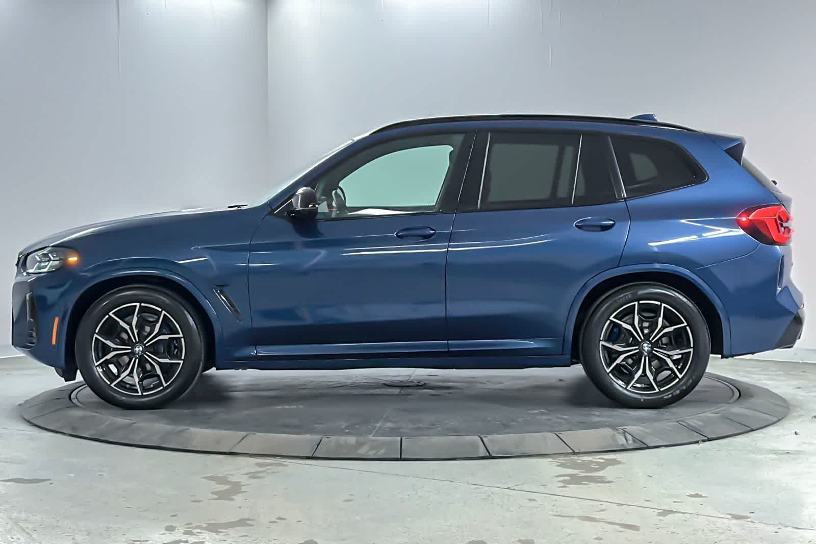 Used 2022 Phytonic Blue Metallic BMW M40i image 5