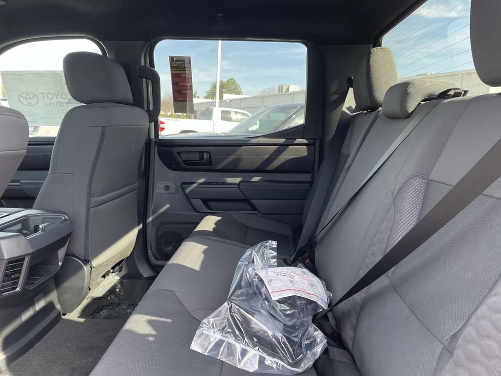 2025 Toyota Tundra SR5 - Photo 20