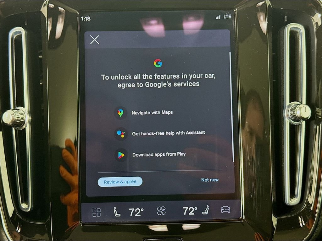 Used 2023 White Volvo Twin Plus image 14