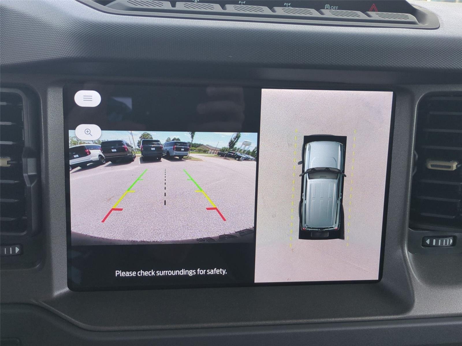 New 2026 Desert Sand Ford Badlands® image 25