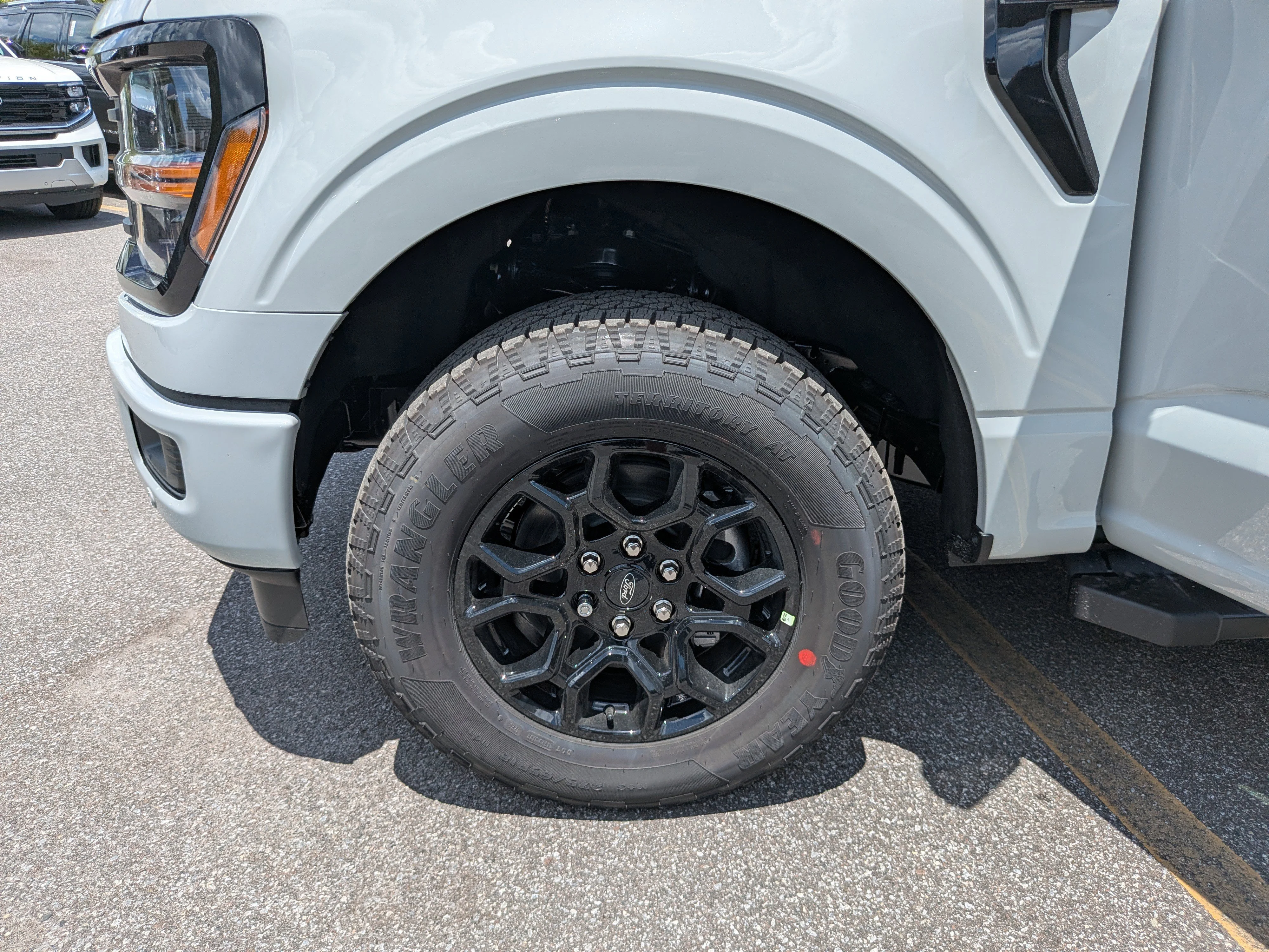 New 2026 Avalanche Ford XLT image 31