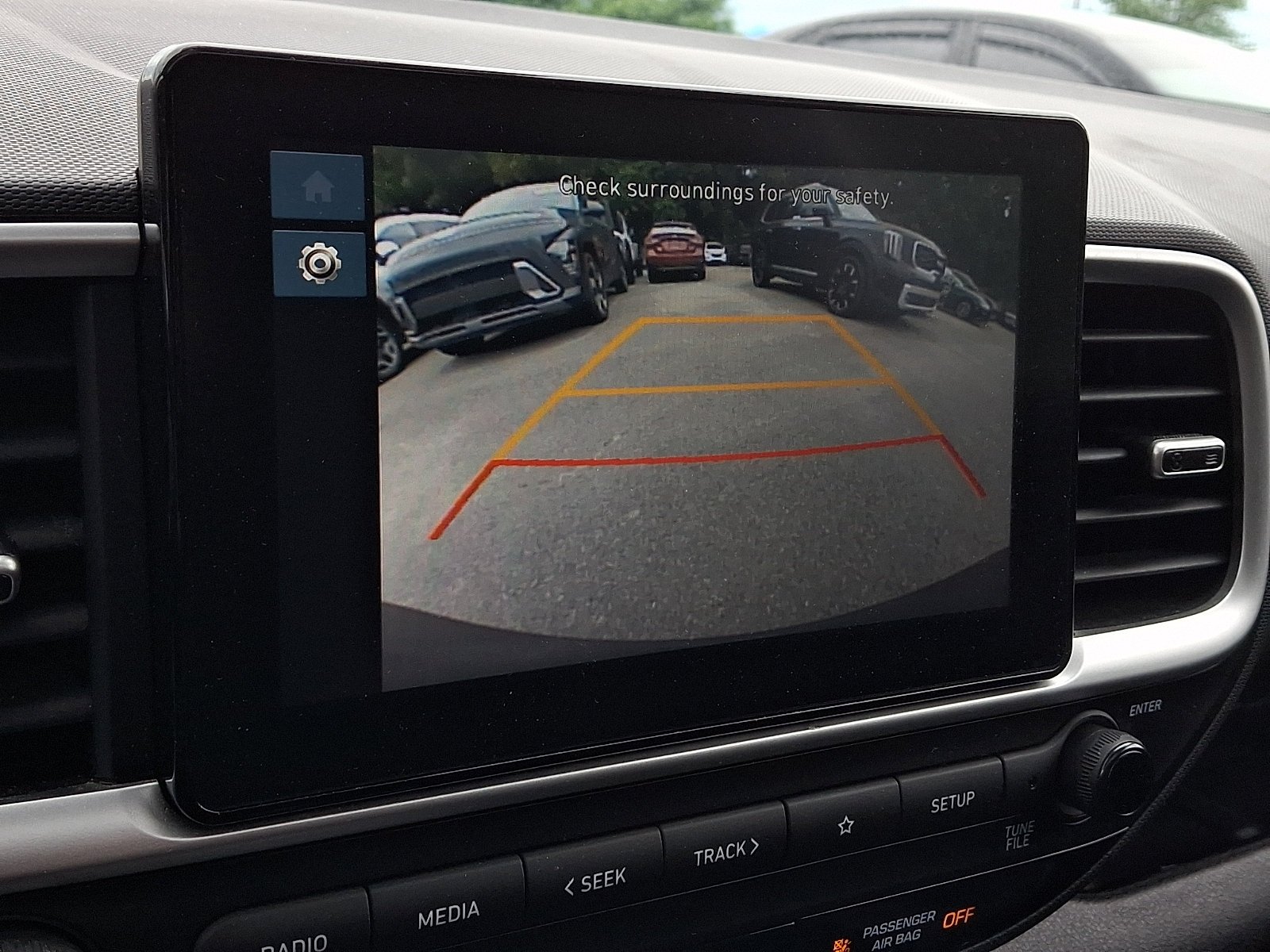 2024 Hyundai Venue SEL - Photo 20