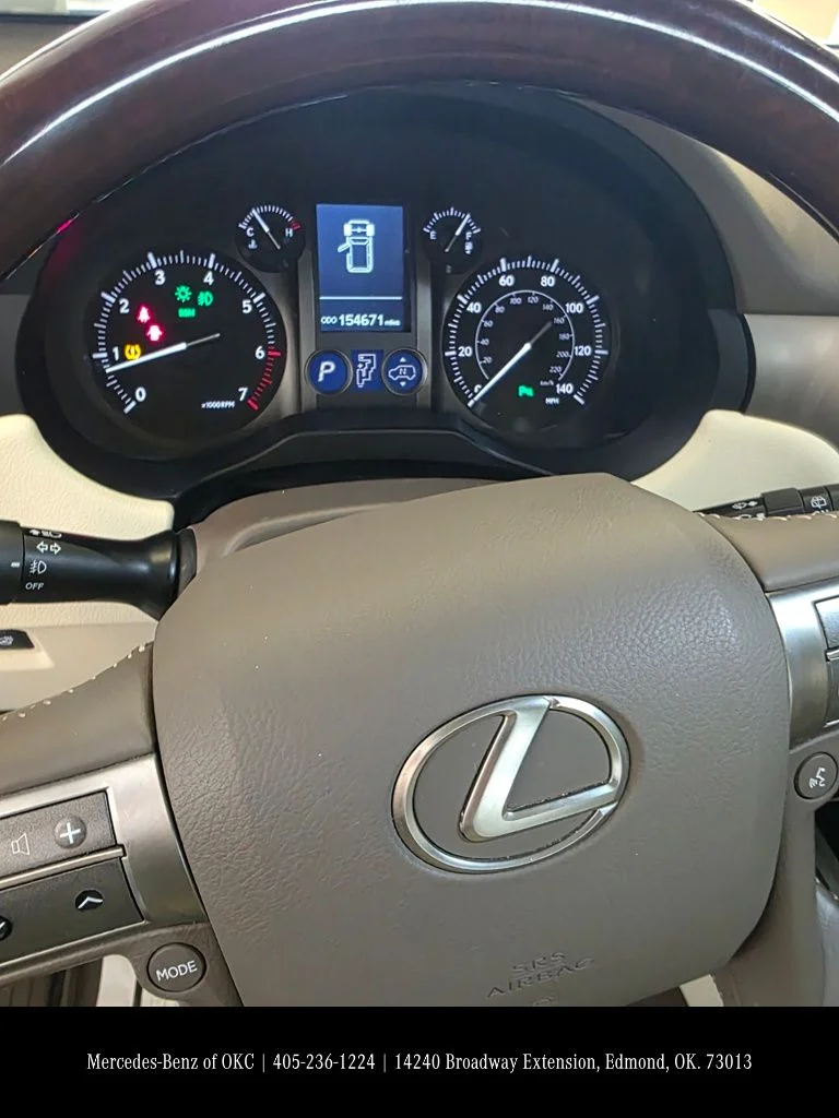 Used 2014 White Lexus 460 Luxury image 9