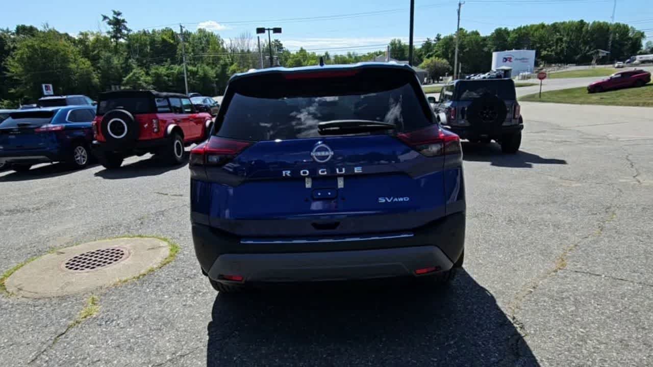 Used 2023 Caspian Blue Metallic Nissan SV image 8