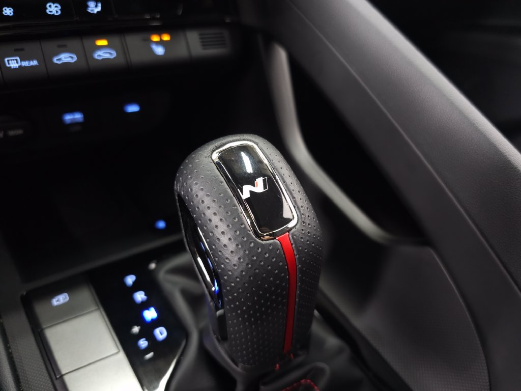 2025 Hyundai Elantra N Line - Photo 34
