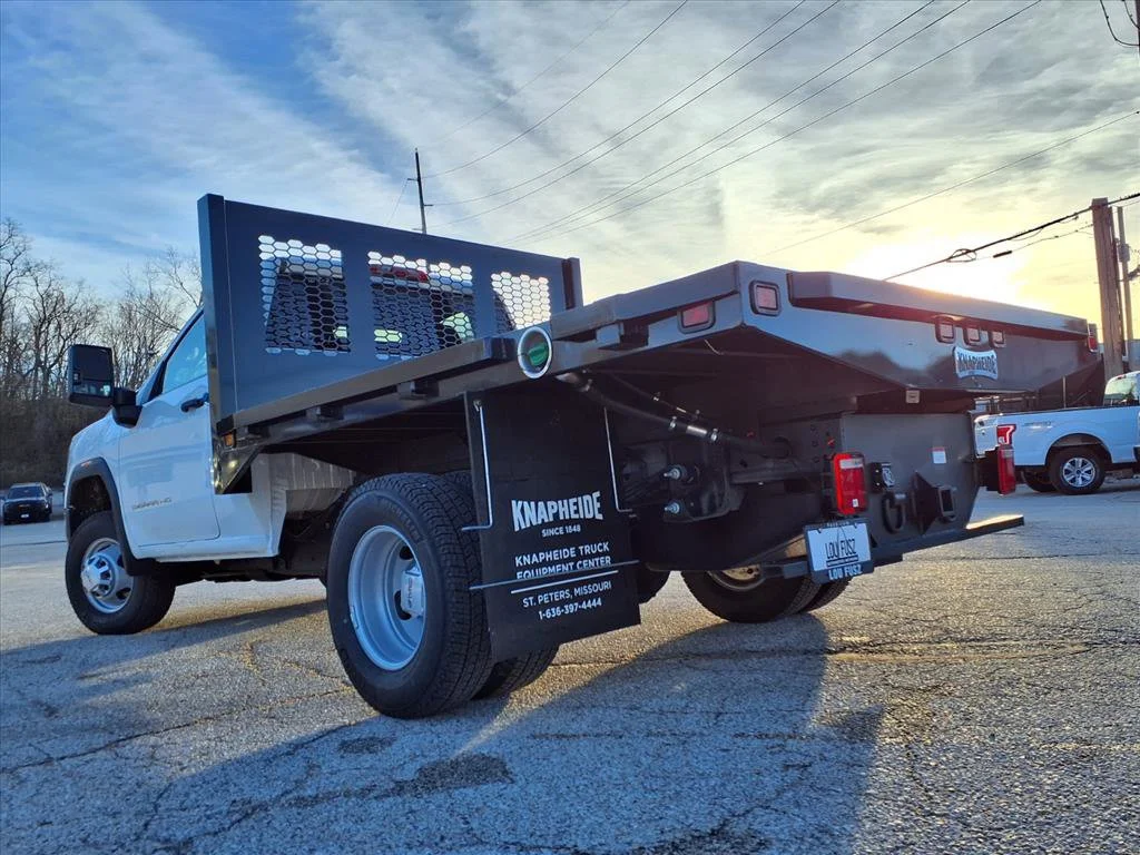 New 2026 Summit White GMC Pro image 22