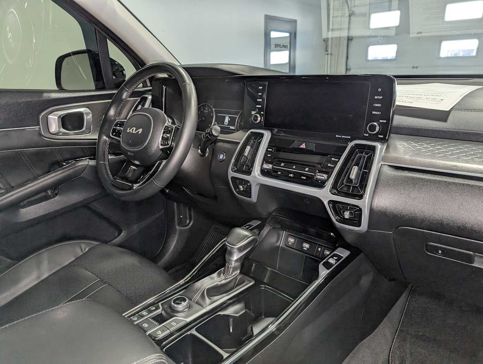 Used 2022 GRAY Kia SX image 46