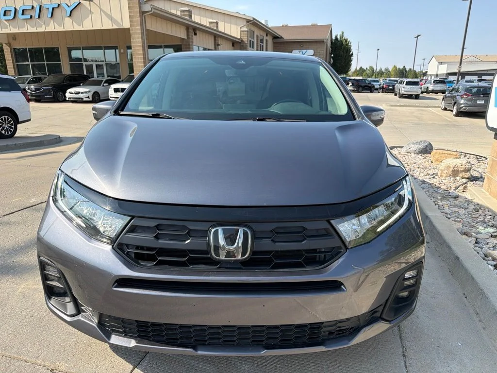 Used 2025 Black Honda EX-L image 2