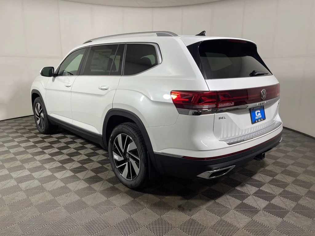New 2026 White/off-white Volkswagen 2.0T SEL image 5