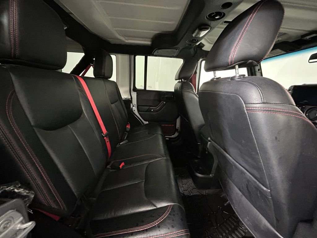 Used 2017 Silver Jeep Unlimited Rubicon Recon image 17