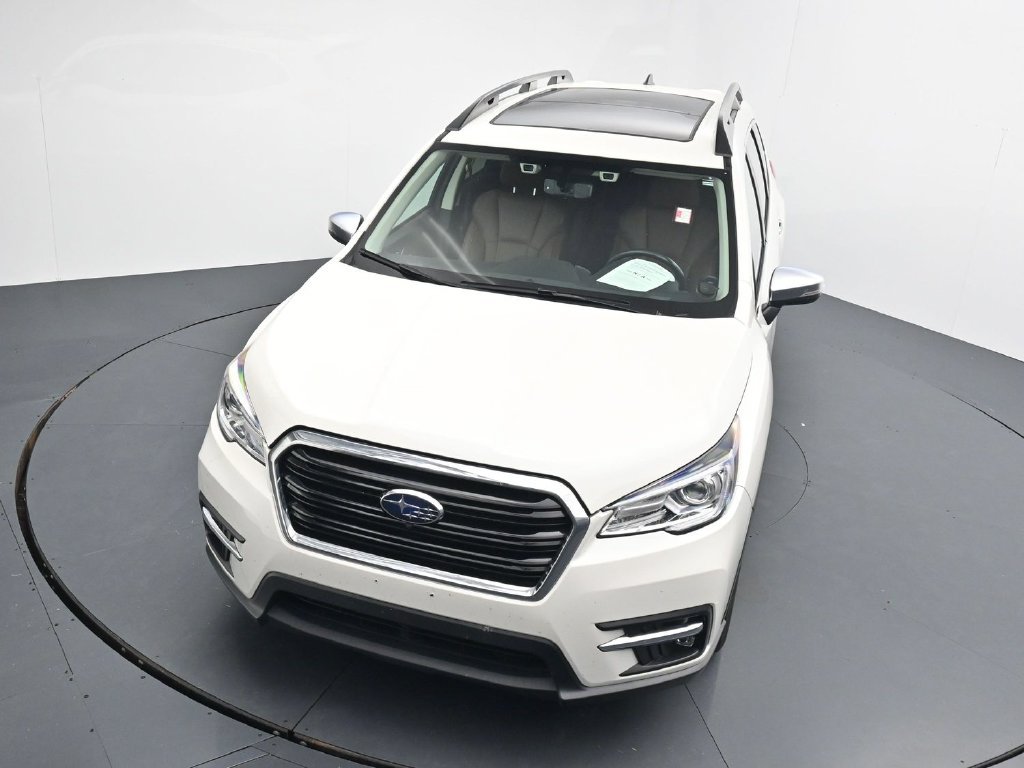 Used 2022 White Subaru Touring image 11