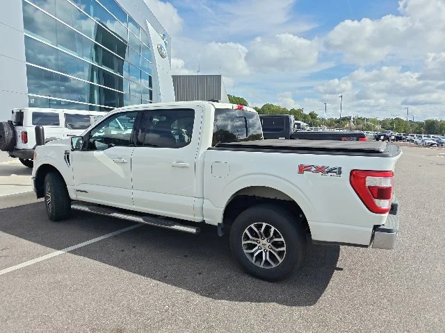 Used 2022 White Ford Lariat image 4