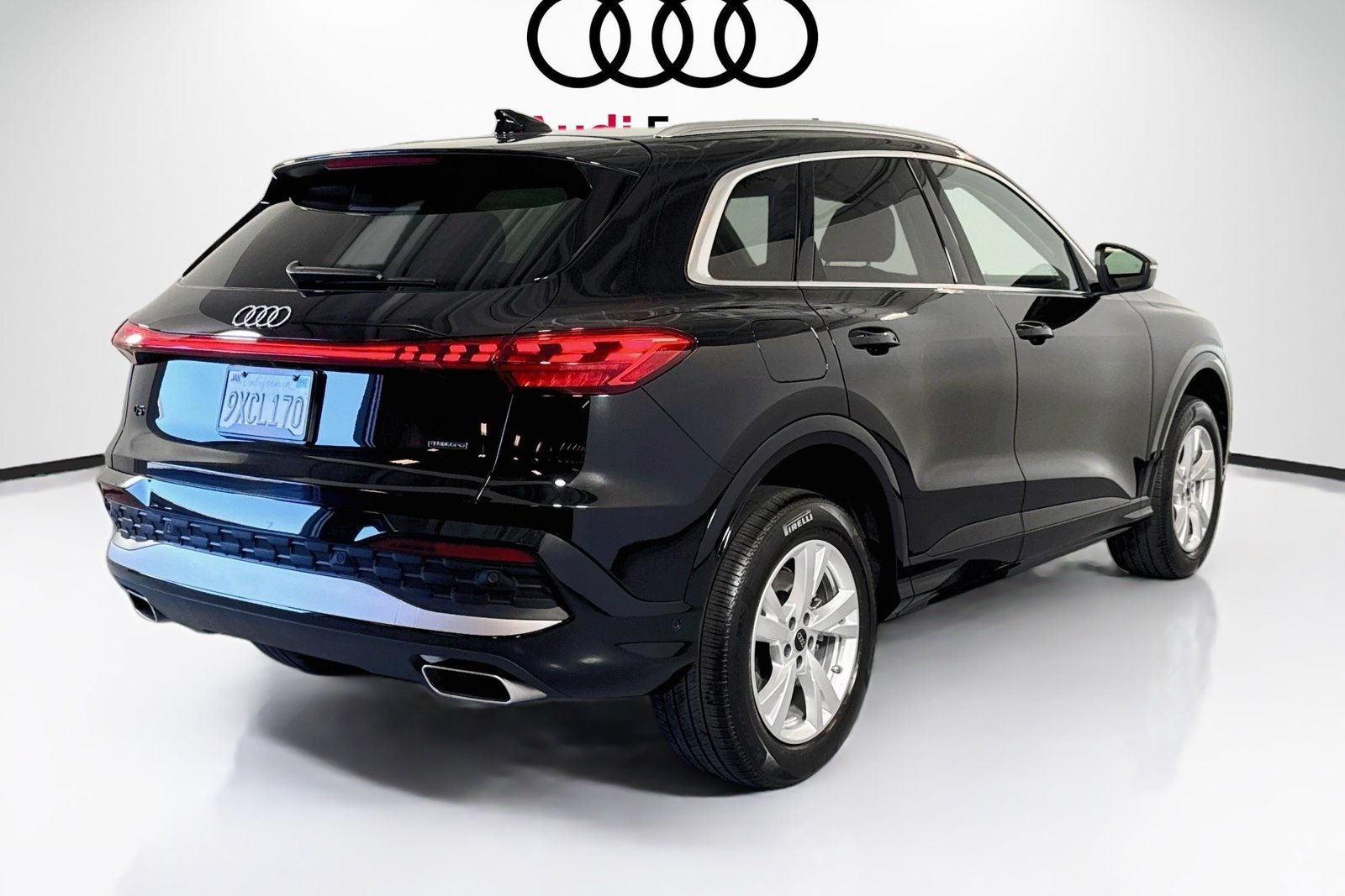 Used 2025 Mythos Black Metallic Audi Premium image 5