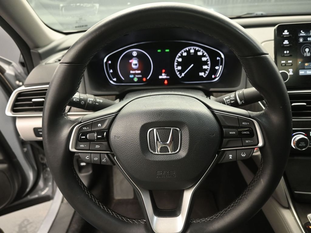Used 2019 Silver Honda EX-L image 6