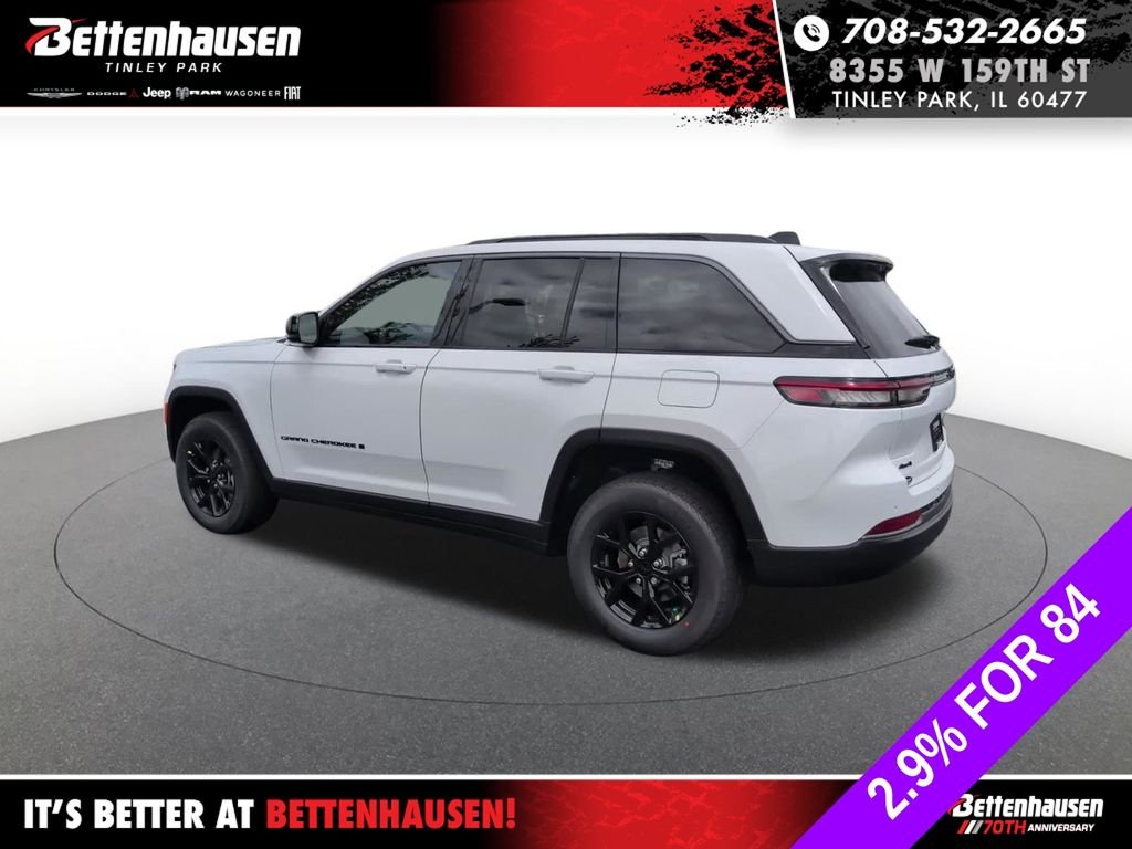 New 2026 Bright White Clearcoat Jeep Altitude image 11