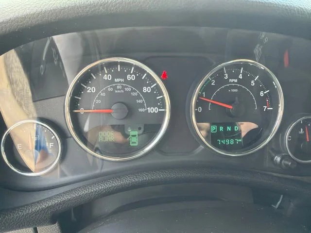 Used 2016 Blue Jeep Unlimited Sahara image 15