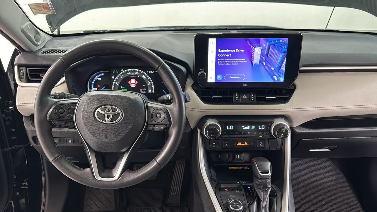 Used 2024 Black Toyota XLE Premium image 17