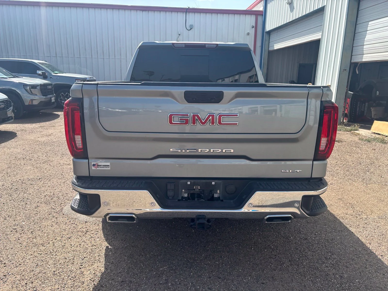 Used 2024 Silver GMC SLT image 5