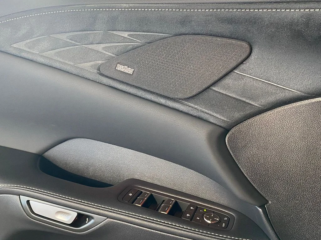 New 2026  Lexus 450h+ Luxury image 13