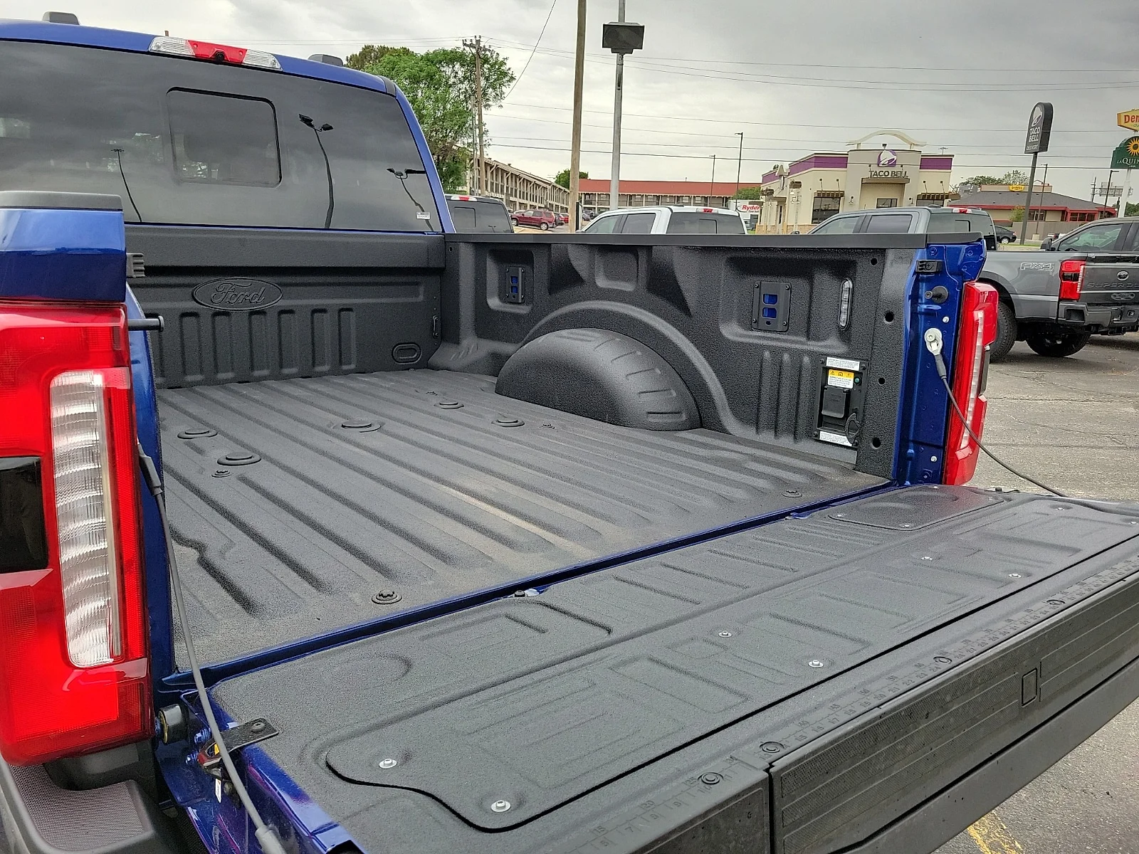 New 2026 Argon Blue Metallic Ford F-250&reg; King Ranch&reg; image 8