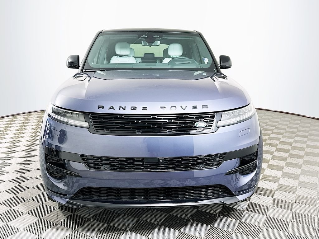 New 2026 Varesine Blue LAND ROVER Dynamic SE image 2
