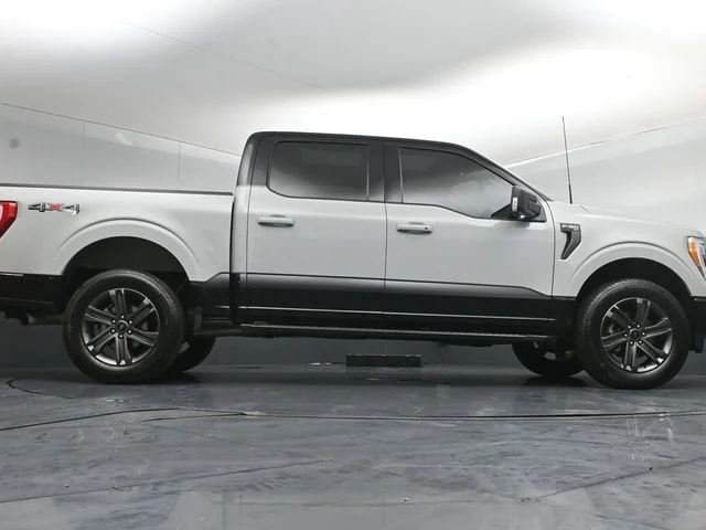 Certified Used 2023 Avalanche Ford XLT image 45