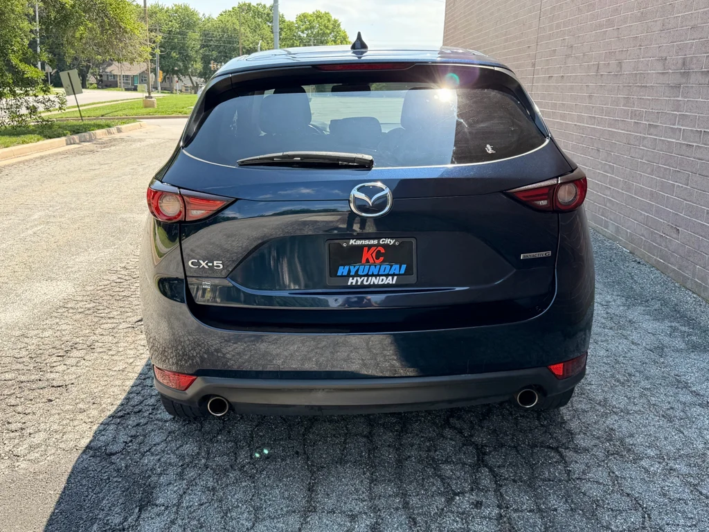 Used 2021 Deep Crystal Blue Mica Mazda Grand Touring image 5