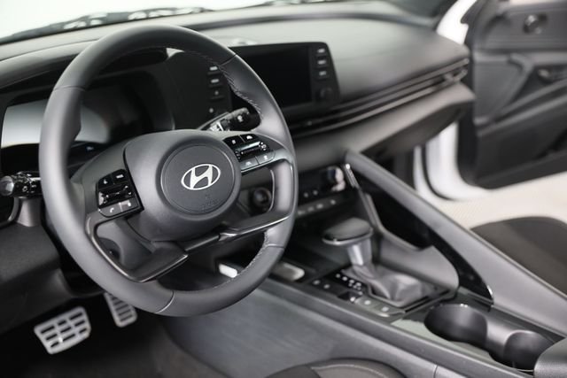 2026 Hyundai Elantra SEL - Photo 14