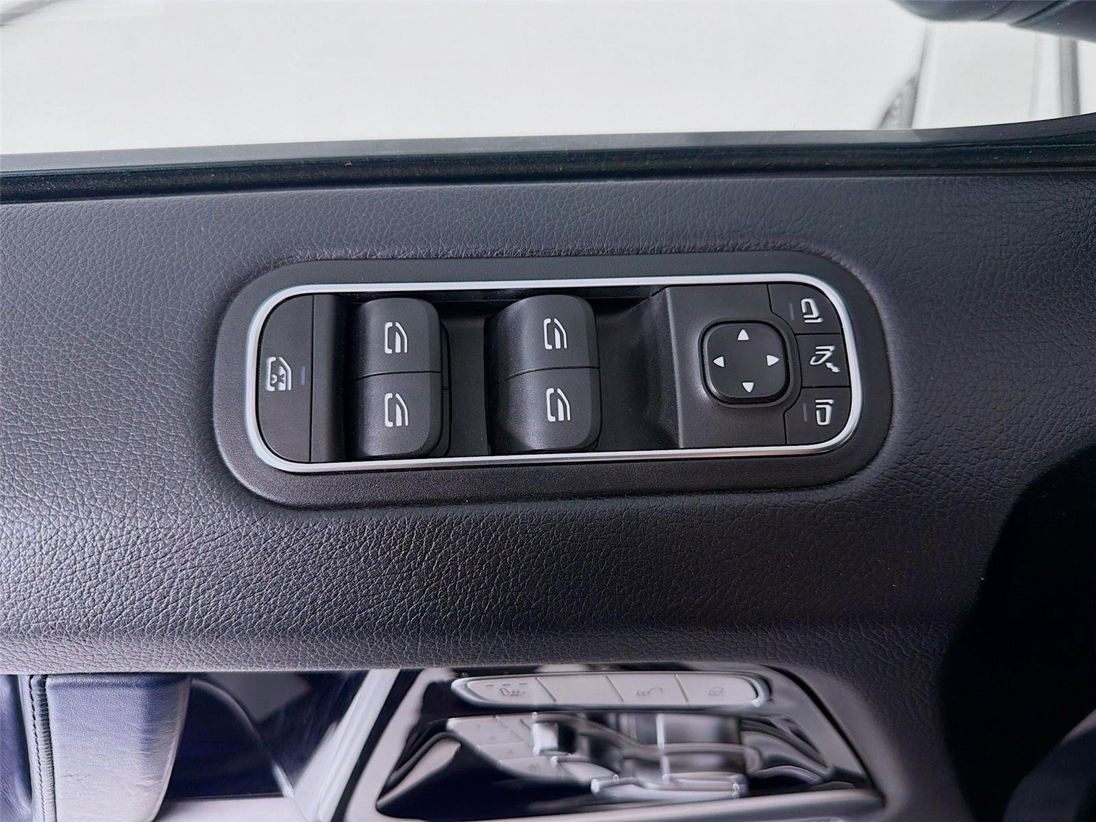 Used 2019 Polar White Mercedes-Benz G 550 image 7