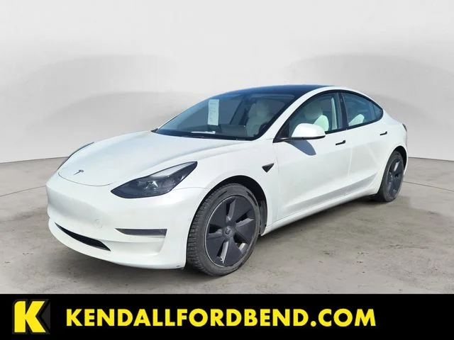 2022 Tesla Model 3 Long Range Dual Motor All-Wheel Drive's photo