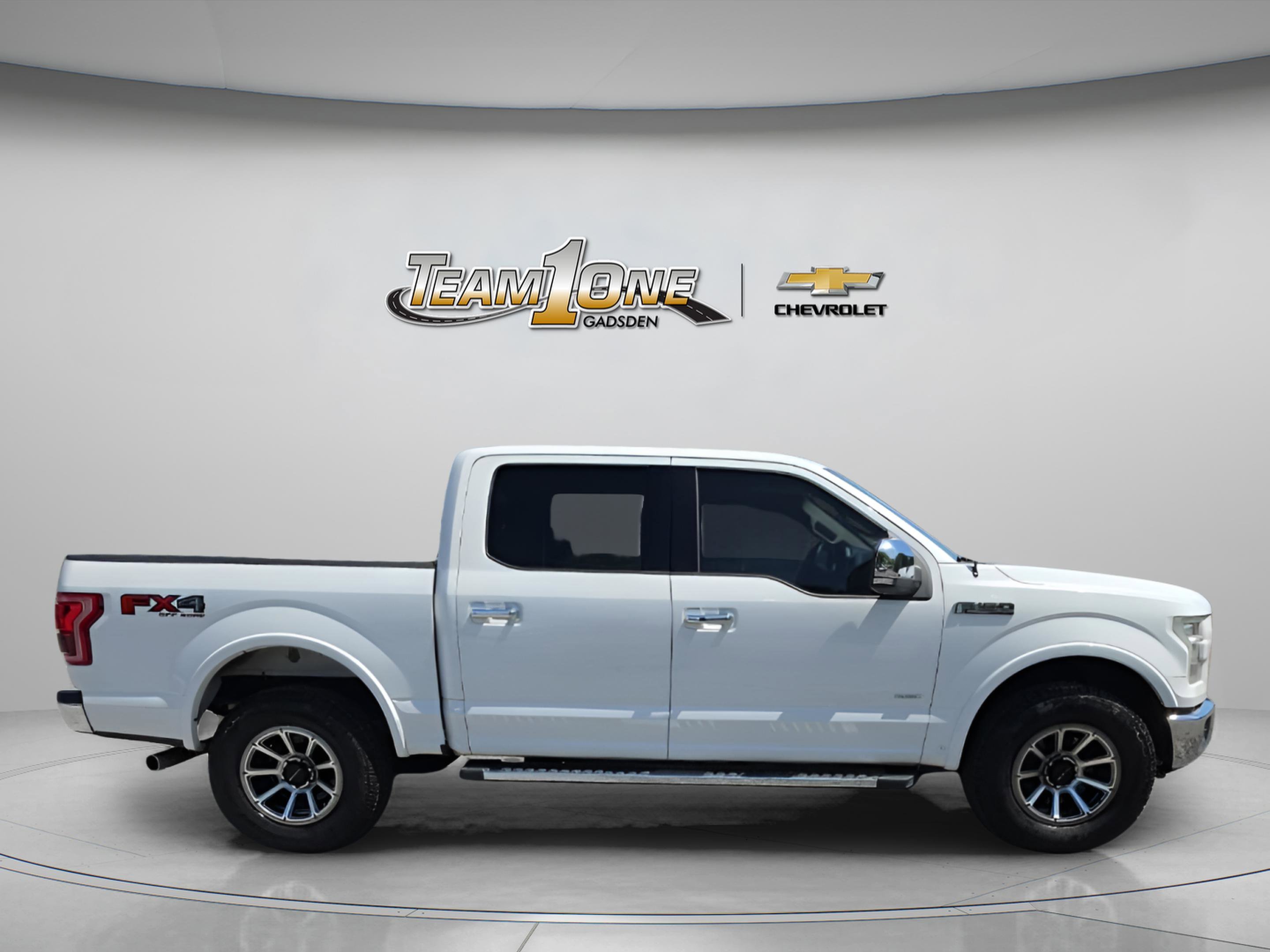 Used 2016 White Ford LARIAT image 8