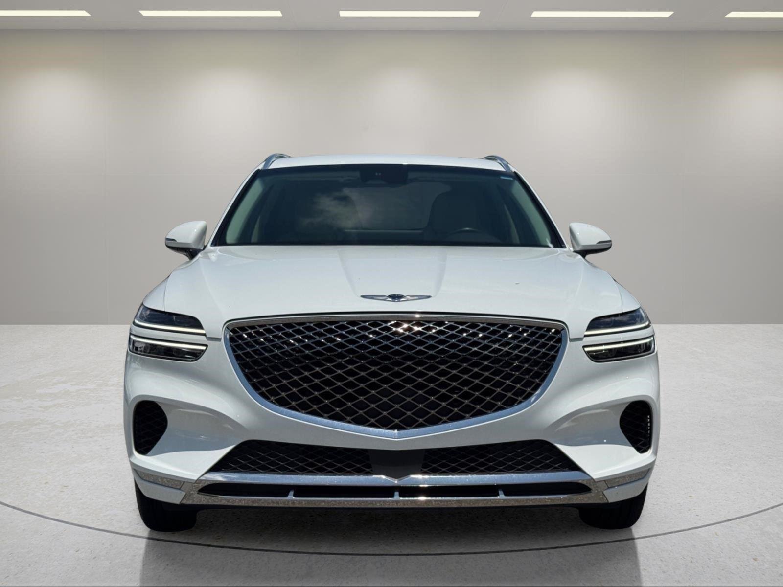 2024 GENESIS GV70 Standard - Photo 8