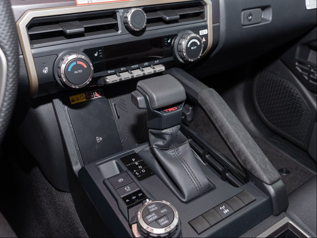 2026 Toyota Tacoma TRD Off Road - Photo 16