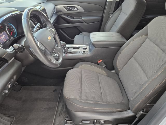 Used 2021 SILVER ICE METALLIC Chevrolet LT Cloth image 11