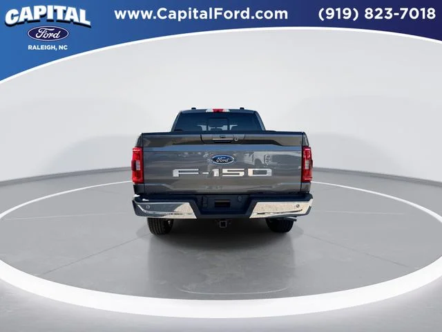 Used 2023 Gray Ford XLT image 7