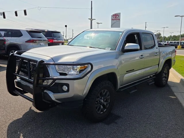Used 2023 Silver Toyota SR5 image 3