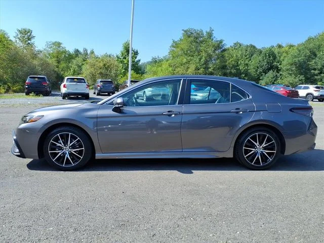 Used 2024 Gray Toyota SE image 4
