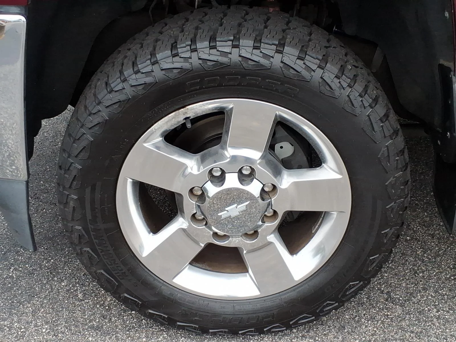 Used 2016 Butte Red Metallic Chevrolet LT image 5