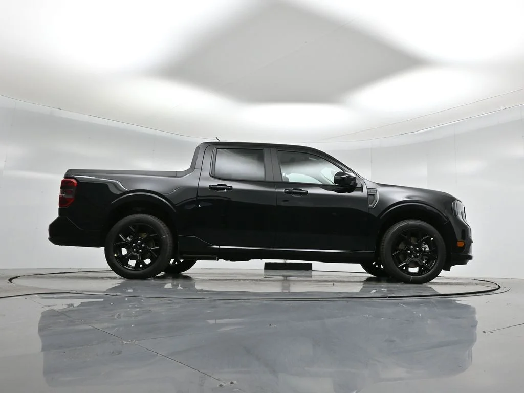 New 2026 Shadow Black Ford Lobo High image 46