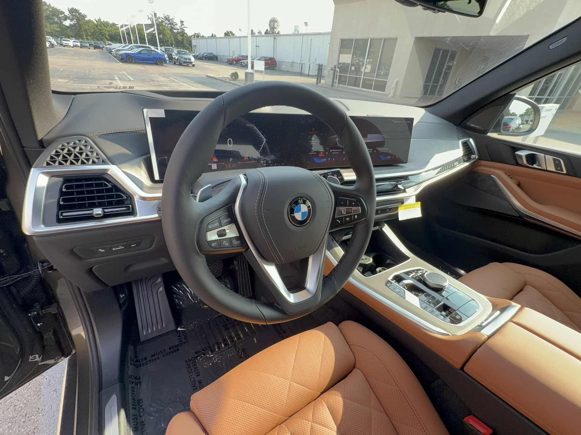 New 2026 Manhattan Green Metallic BMW xDrive40i image 13