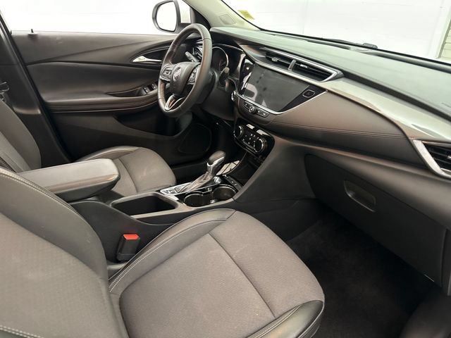 Used 2023 SUMMIT WHITE Buick Preferred image 28