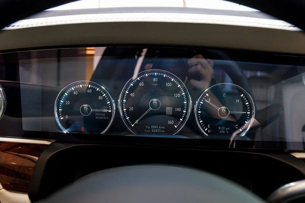 Used 2021 Midnight Sapphire Rolls-Royce  image 22