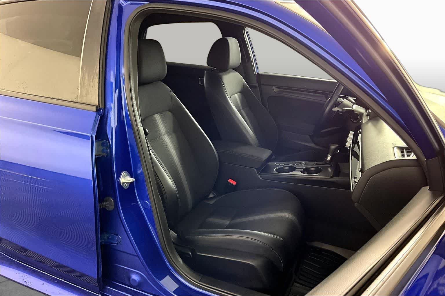 Used 2022 Aegean Blue Metallic Honda Sport image 9